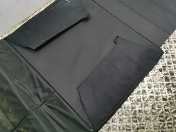 Alfombrilla organizadora OEM 8201627987 para Renault Megane IV image 4