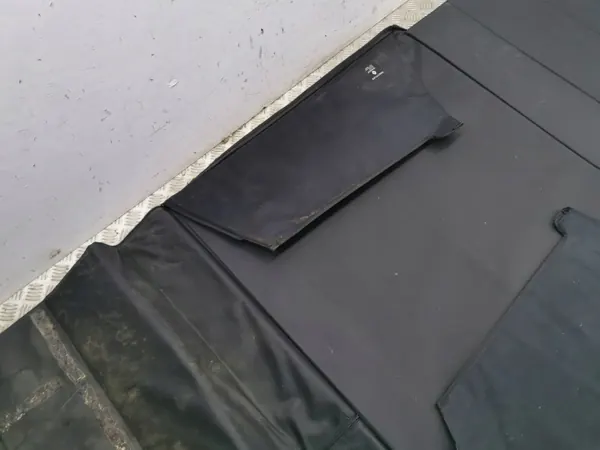 Alfombrilla organizadora OEM 8201627987 para Renault Megane IV image 5