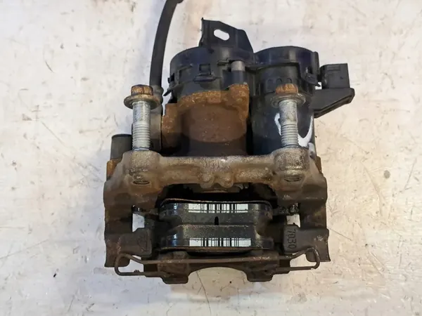 Volvo XC60 II Hintere Bremszange image 4