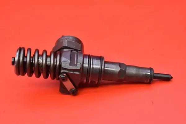Injectiepomp OEM 0414720028 voor Audi A3 1.9 TDI image 3