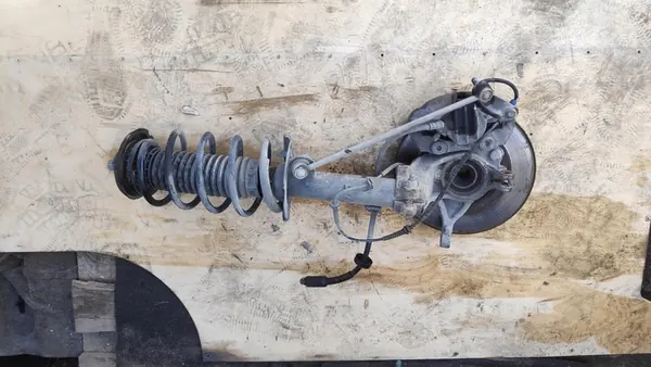 Snodo ammortizzatore sinistro Peugeot 208 I 9820310980 image 3