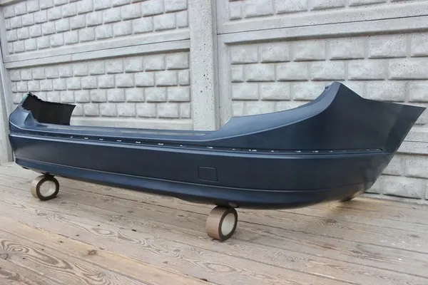 Parachoques trasero Mercedes Clase C W204 07-10 OE image 3