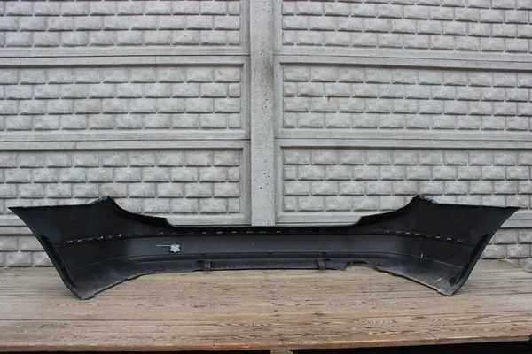 Parachoques trasero Mercedes Clase C W204 07-10 OE image 4