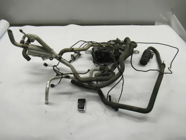 BMW X5 F15 X6 F16 Webasto Kit Mangueras Bomba 9330592 image 2