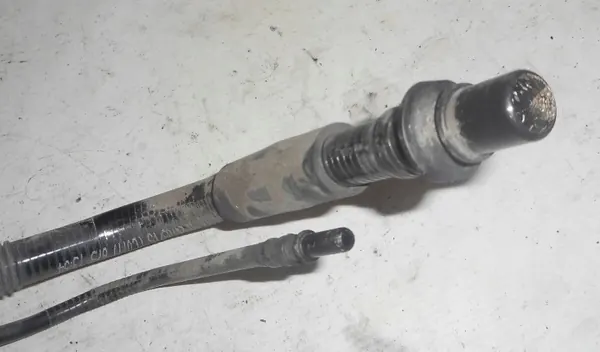 Tubo de enchimento AdBlue Audi Q3 8U OEM 8U0131963A image 3