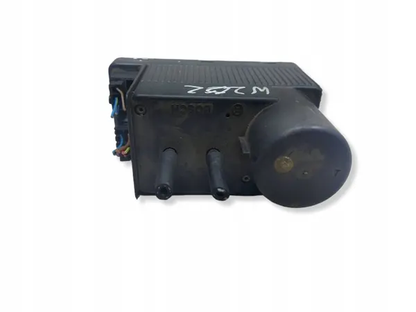 Bomba de cierre central OEM 0132006345 para Mercedes W202 image 3
