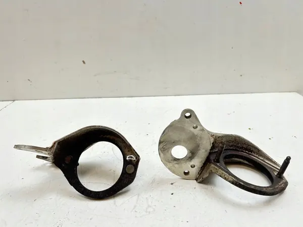Soporte de escape BMW M5 OEM 7845045 - Usado image 5