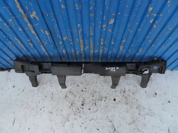 Dacia Duster I 13-17 Takapuskuri muovinen image 2