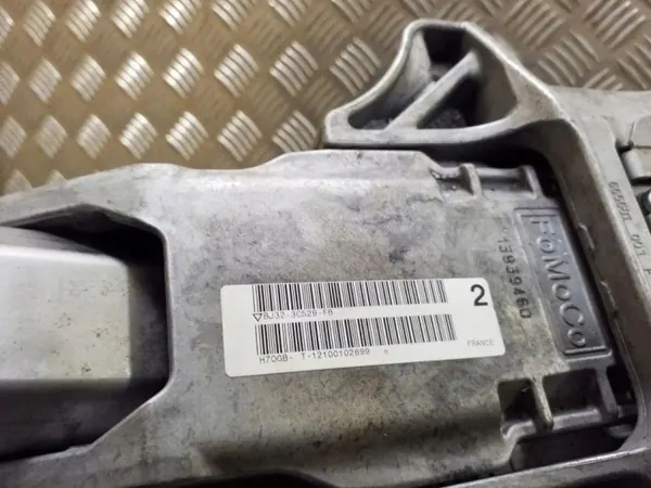 Land Rover rattstamaxel OEM BJ323C529FB image 5