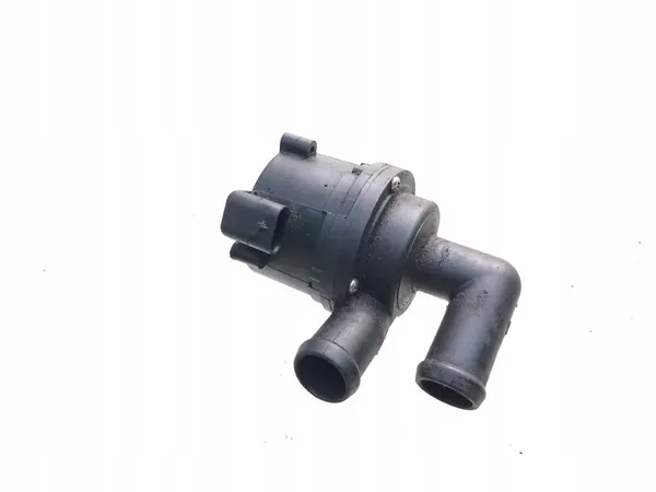 Vattenpump Volkswagen Touran II 2014 706740120 image 3