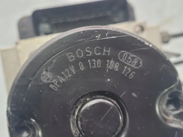 Bomba controlador ABS BMW X5 E70 OEM 6788219 image 3