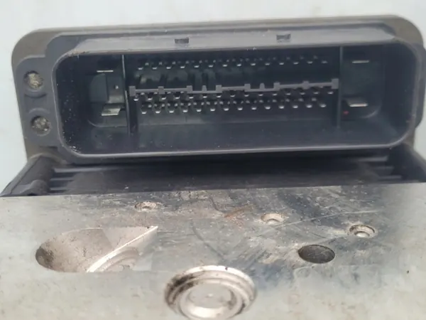 Bomba controlador ABS BMW X5 E70 OEM 6788219 image 4