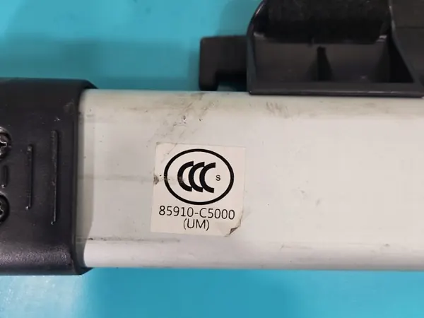 Rodillo de maletero KIA Sorento III OEM IMPRK1503495 image 3