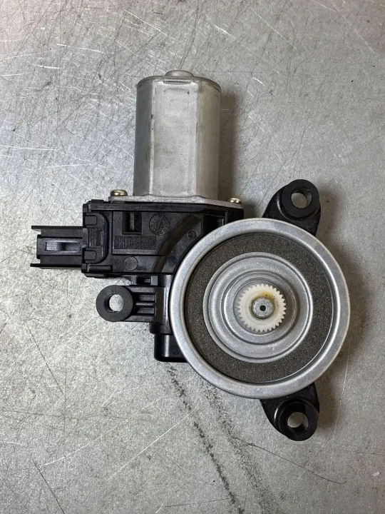Mazda CX-3 Fronttür-Fensterheber OEM CM012800 image 4