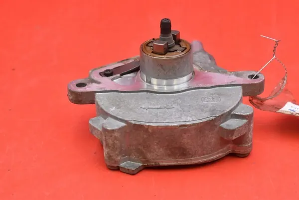 Imupumppu Mercedes C-luokka W204 1.6 A2712301565 image 5