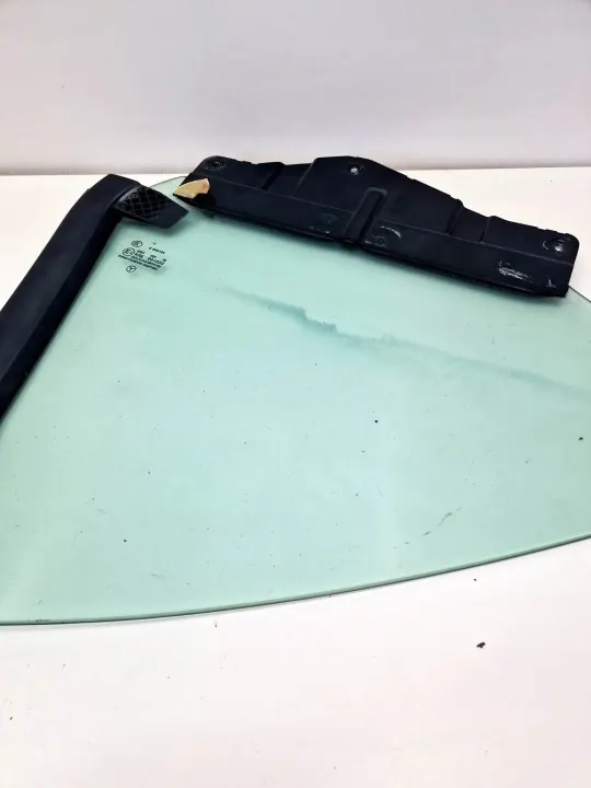 Taka-oikea lasi OEM 2306720213 Mercedes-Benz SL:lle image 7