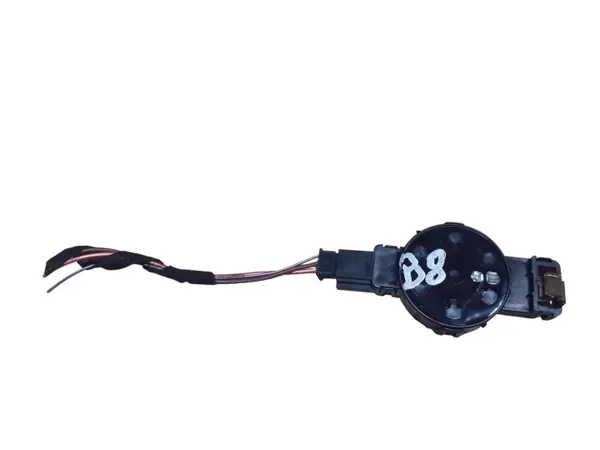 Regensensor OEM 8UD955559B voor VW Passat B8 2017 image 2