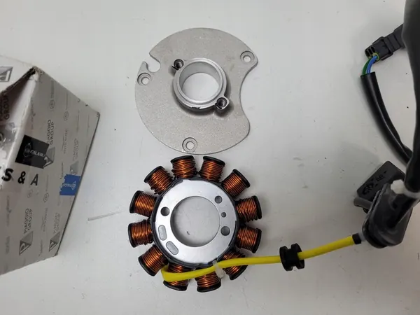 GILERA SMT RCR 50 18+ STATOR 1A008838 image 6