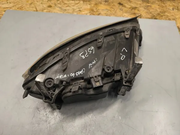 Volvo XC70 V70 13- Vasemman Etuvalon image 7