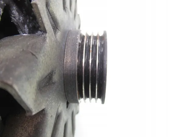 SKODA FELICIA 1.3 Vaihtovirtageneraattori 70A OEM 443113516661 image 3