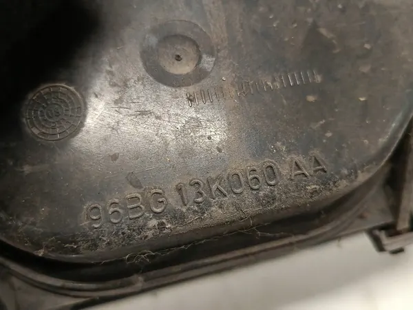 Lanterna Frontal Esquerda IVECO 35C13 image 2