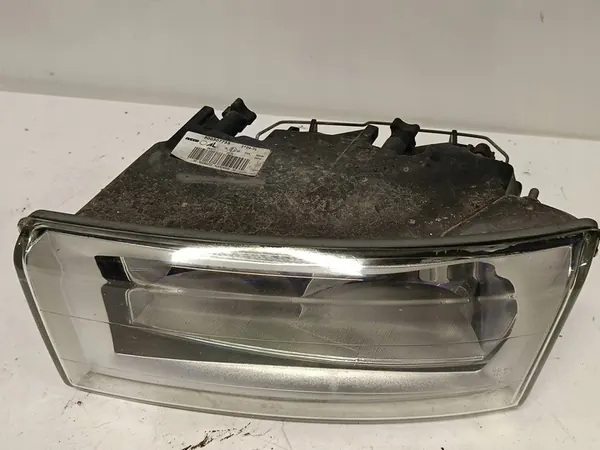 Lanterna Frontal Esquerda IVECO 35C13 image 4
