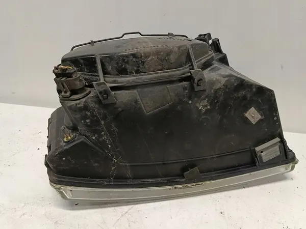 Lanterna Frontal Esquerda IVECO 35C13 image 8