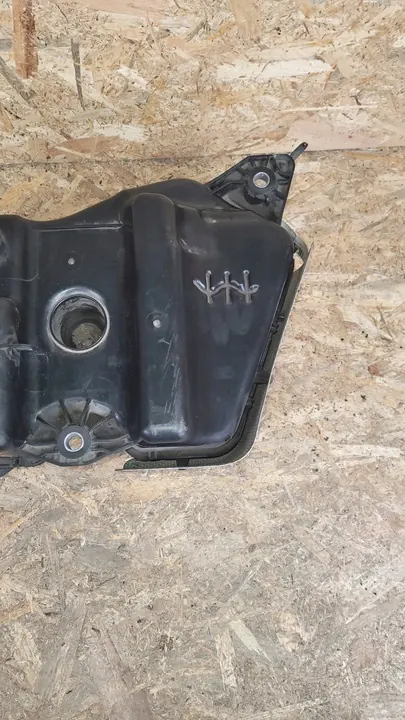 Réservoir AdBlue KUGA MK3 LX61-5J228-AD image 8