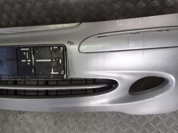 Paraurti anteriore Mercedes W168 761 image 5