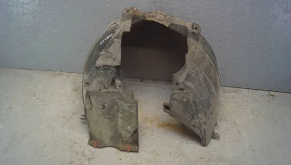 OPEL CORSA E Oikea Etu Lokasuoja 39026894 image 3