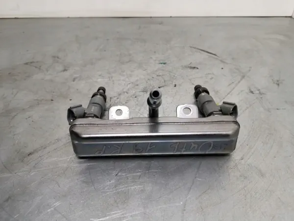 Juego de inyectores Subaru Outback OEM FBZ9139 image 2