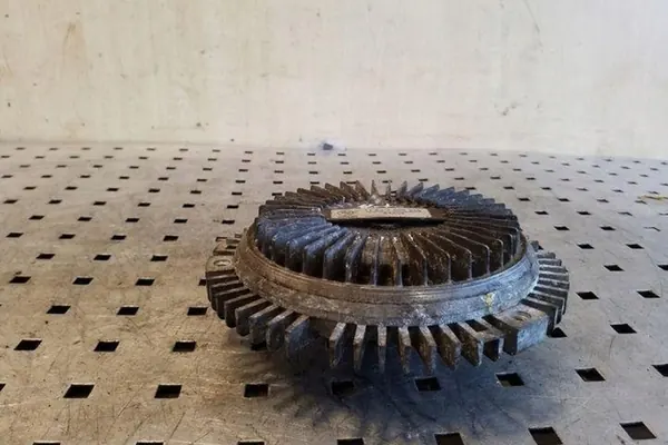 Fläktkoppling, BMW X5 (E53) 4.4L Bensin image 2