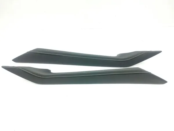 Cobertura lateral do túnel Mazda CX-30 OEM DFR564914 image 2