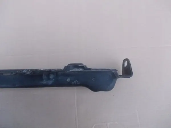 Traverse inférieure radiateur OEM belka R170 Mercedes image 5
