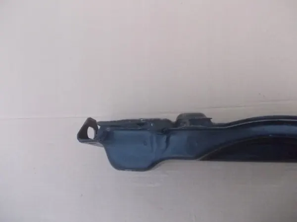 Traverse inférieure radiateur OEM belka R170 Mercedes image 7