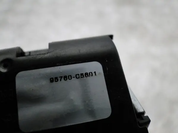 Takakamera Kia Sorento III 95760-C5601 image 5