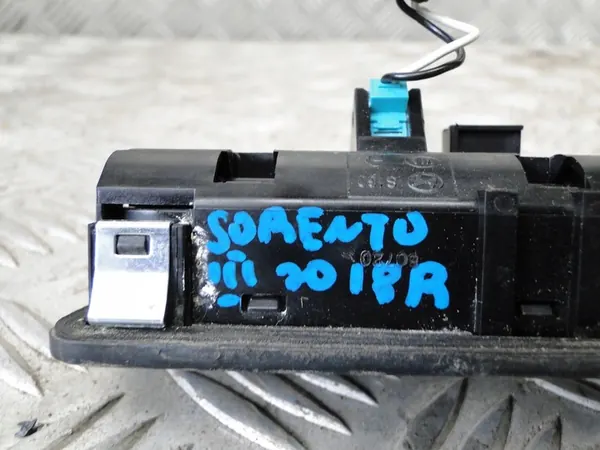 Takakamera Kia Sorento III 95760-C5601 image 6