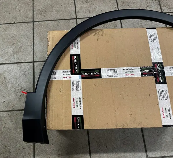 Oikea etulokasuoja VW Tiguan II image 2