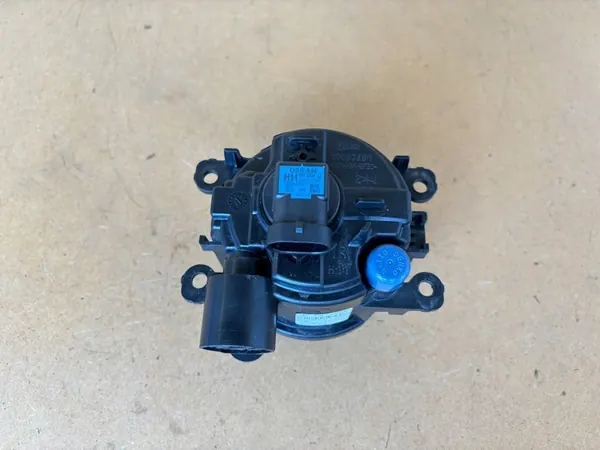 FARO DIREITO RENAULT CLIO 4 IV image 4