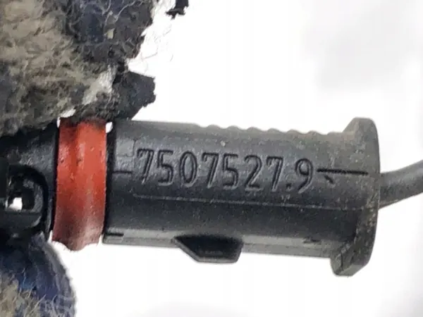 OEM 7507527 pyyhinnozulit MINI Countrymanille image 5