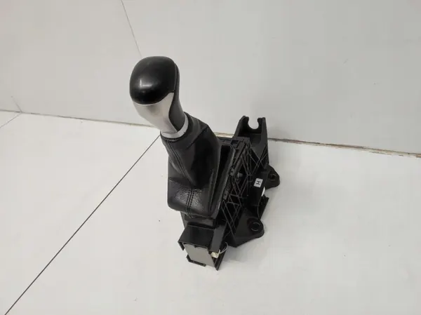 Mécanisme de levier de vitesses Toyota Land Cruiser 150 J15 image 3