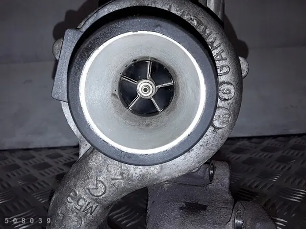 Opel Astra H Turbo OEM 55205474 för 1.9 CDTI 88kW image 7