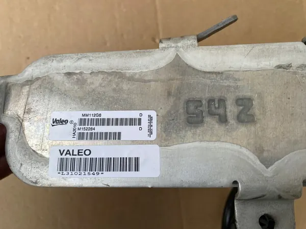 BMW F20 F21 F30 F31 F32 F33 Intercambiador de calor 7600553 image 3