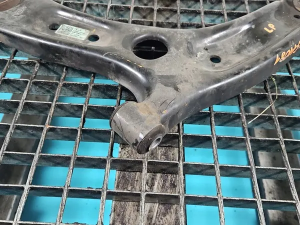 Braccio di Controllo Anteriore Sinistro Kia Rio IV 16-23 image 3