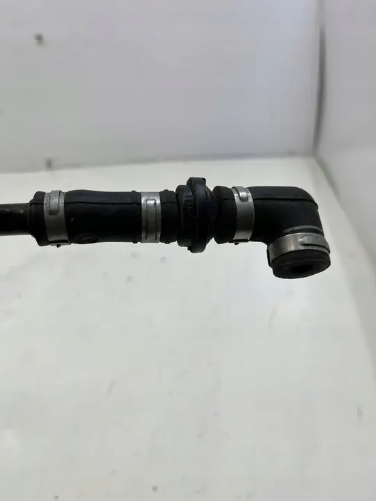 Unterdruckschlauch Audi A8 D4 4.2 FSI image 3