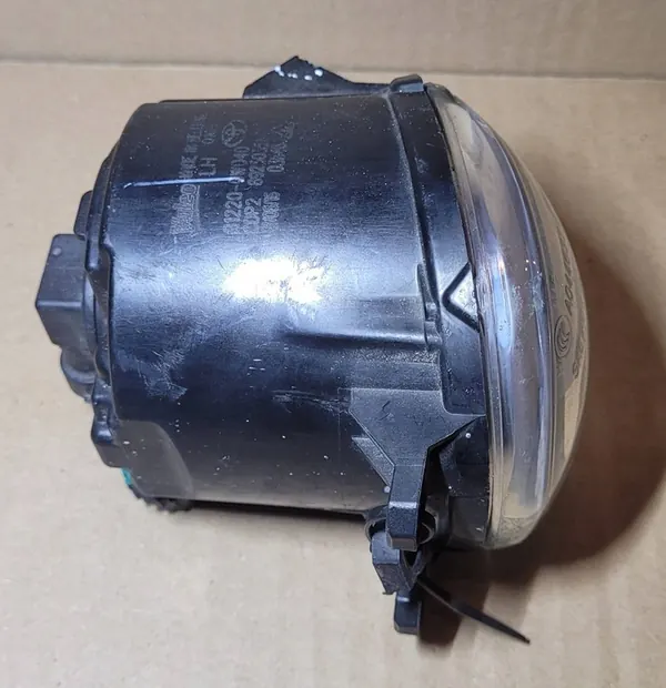 Farol Halógeno Esquerdo Toyota Avensis T27 Auris 06-12 OE 81220-0W040 image 7