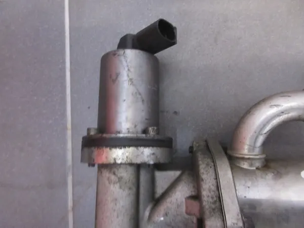 EGR Venttiilin Jäähdytin Hyundai Santa Fe II image 4