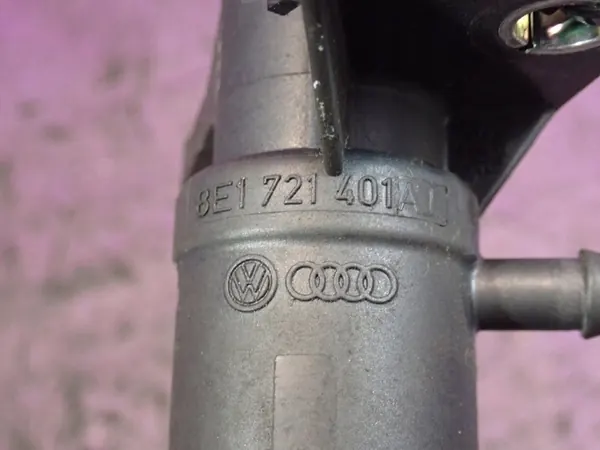AUDI A4 B7 04-08 1.9 TDI Kytkinpumppu 8E1721401AJ image 5