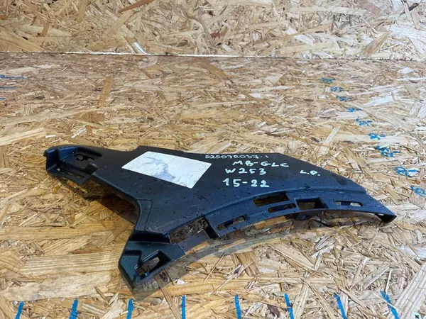 Vänster främre stötfångarhållare Mercedes GLC I X253 C253 15-22 image 3