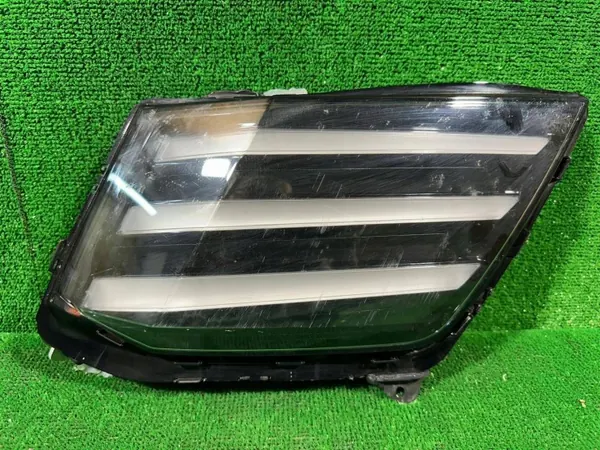 Farol LED DRL Peugeot 208 II direito dianteiro OEM 9851053980 image 2